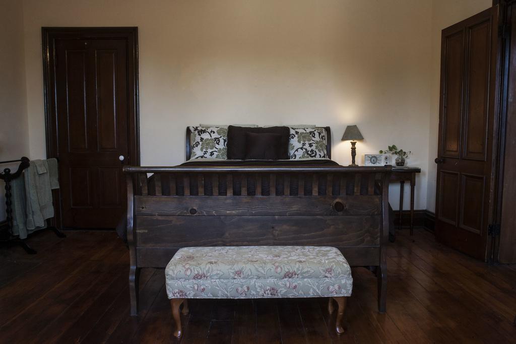 The Mitchell House Bed And Breakfast Circleville Екстер'єр фото